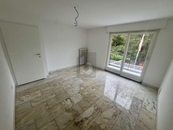 MIT WINTERGARTEN, GARAGE UND GARTEN! 5