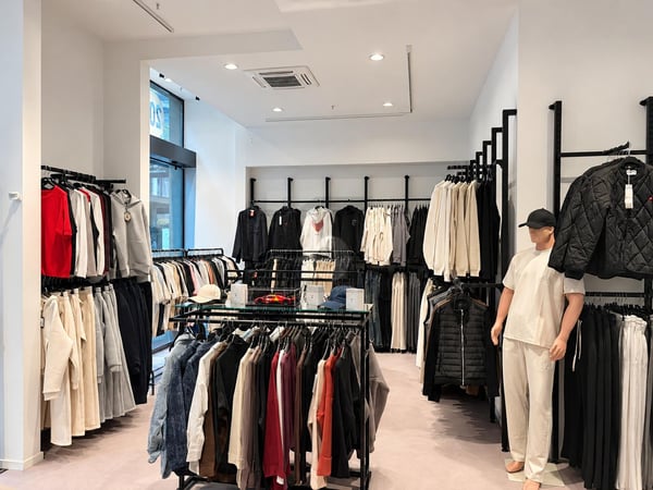 ARCADE COMMERCIALE AU COEUR DE GENÈVE 2