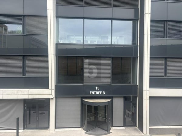 MODERNE ET SPACIEUX ESPACE
