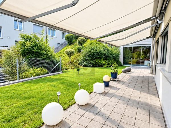 HELL, MODERN & STILLVOLL- MIT TERRASSE UND GARTEN 1