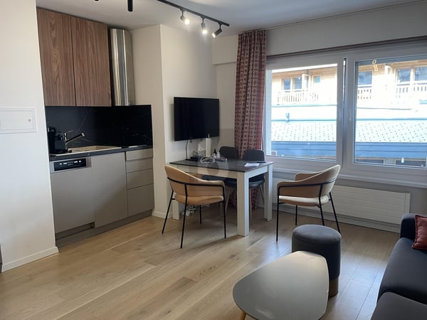 CENTRAL, MODERNE AVEC BEAUCOUP DE CHARME 1