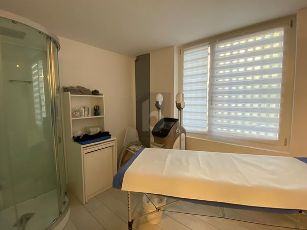 INSTITUT DE BEAUTE AVEC EXCELLENT CHIFFRE D'AFFAIRE 4