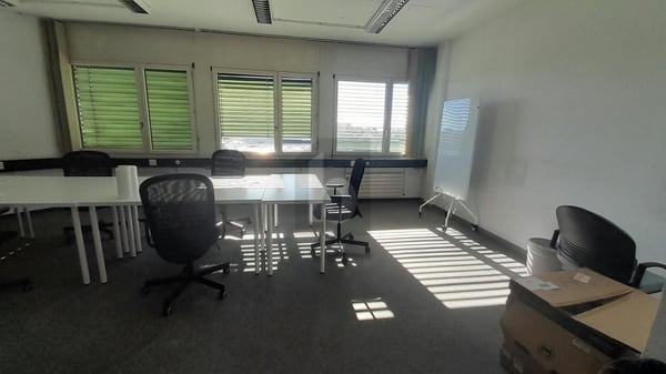 BUREAUX PRIVATIFS LUMINEUX AVEC ESPACES PARTAGÉS 3