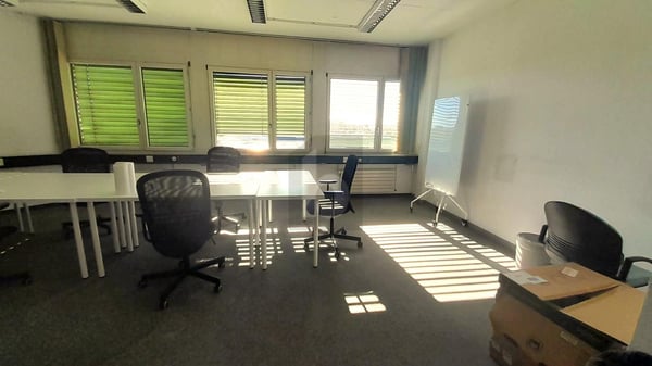 BUREAUX PRIVATIFS LUMINEUX AVEC ESPACES PARTAGÉS 3