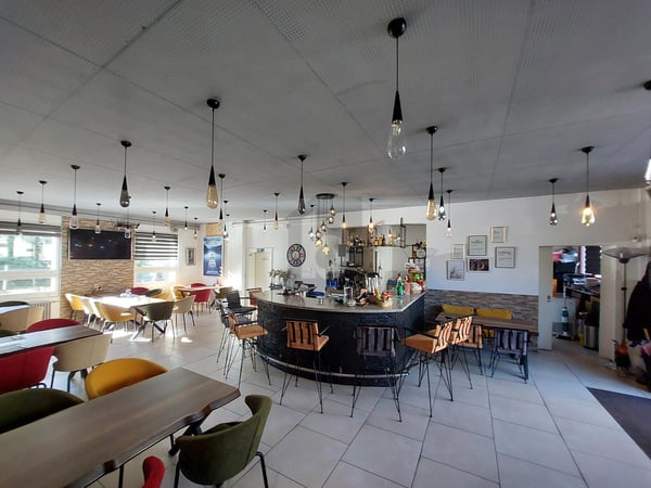 STILVOLL RENOVIERT MIT TERRASSE AN ZENTRALER LAGE! 3
