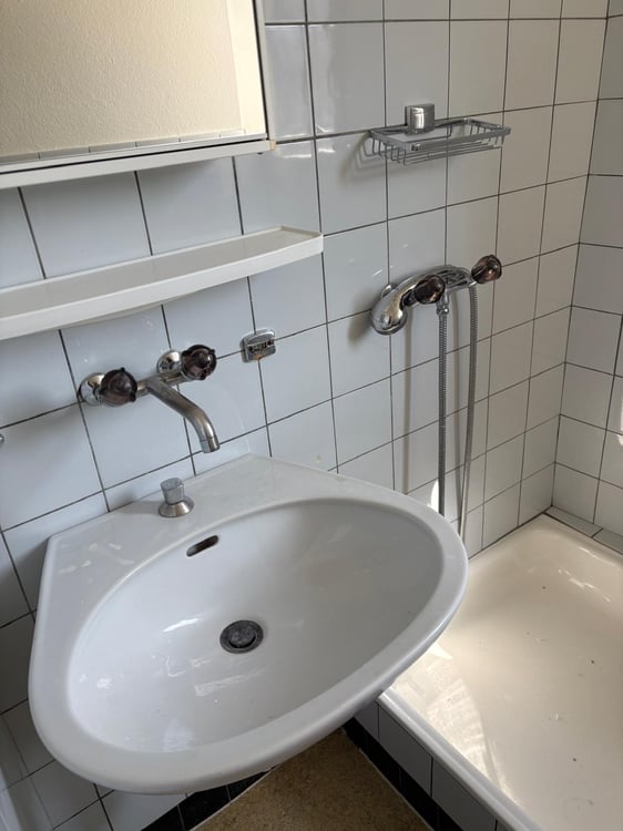 Gemütliches 1-Zimmer-Studio mit Balkon in Köniz 5