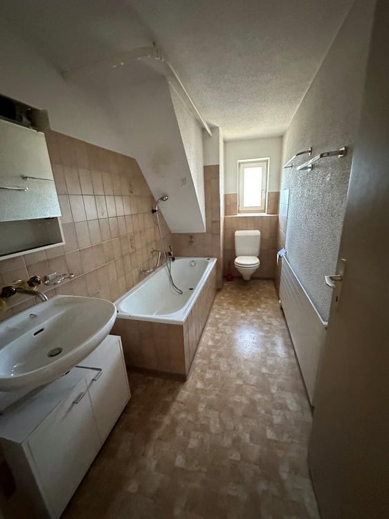 Charmante 4-Zimmer-Dachwohnung in St. Gallen 5