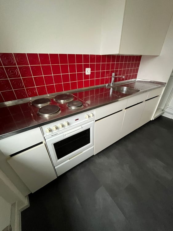 Praktische 1-Zimmerwohnung mit Balkon in Dietikon 11