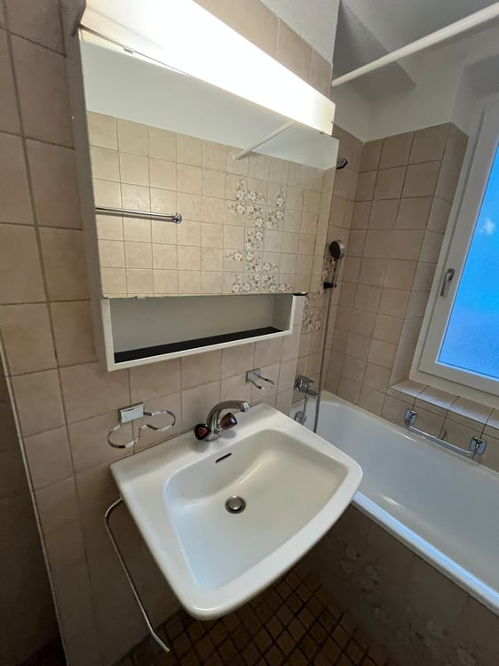 3 Zimmer Wohnung am Manesseplatz – zentral und praktisch 12