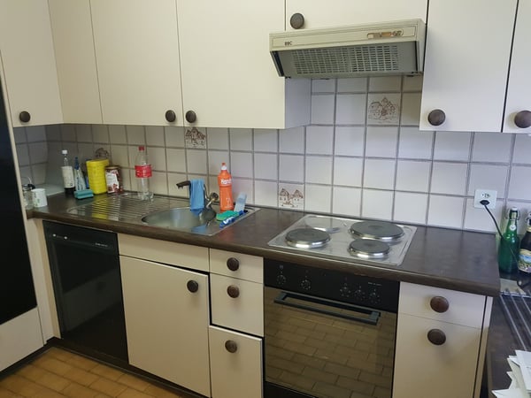 schöne und grosszügige 3 Zimmer-Wohnung 2