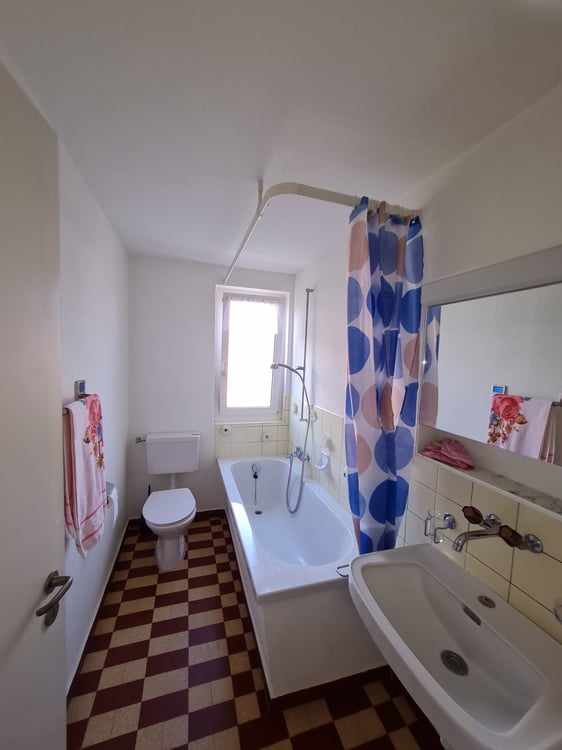 ruhig gelegene 3 Zimmer Wohnung mit Balkon 7