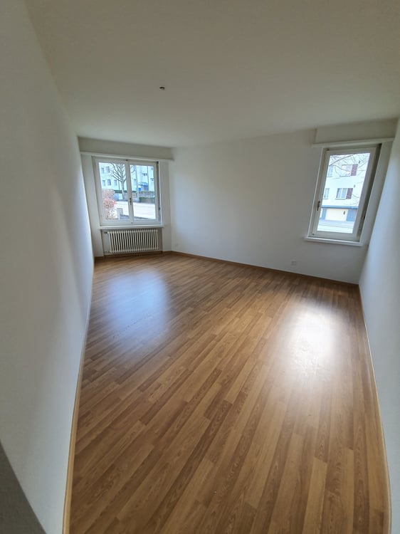 Renovierte, top-moderne 3-Zimmerwohnung zu vermieten! 12