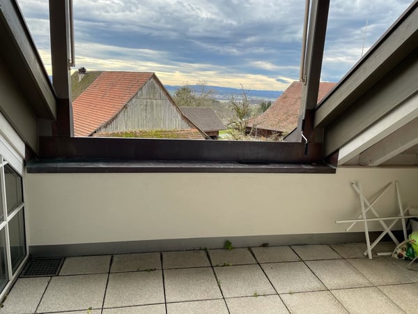 3 1/2-Zimmer-Maisonette-Wohnung mit traumhafter Aussicht 7