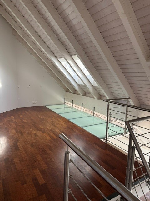 3 1/2-Zimmer-Maisonette-Wohnung mit traumhafter Weitsicht mitten im Golfparadies 19