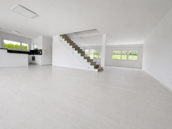 Wunderschönes Zuhause mit ländlich-idyllischer Weitsicht und viel Umschwung 3