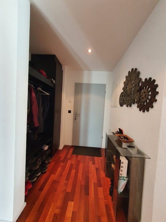Moderne 3.5-Zimmer-Wohnung mit Traum-Aussicht 6