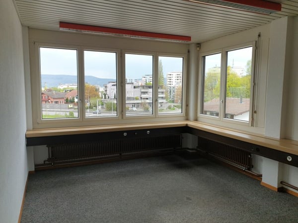 Attraktive Büro- und Gewerbeliegenschaft in Suhr 8