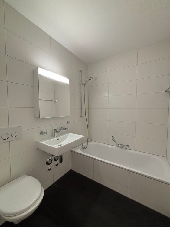 Moderne und stilvolle Wohnung mit Gartensitzplatz 7