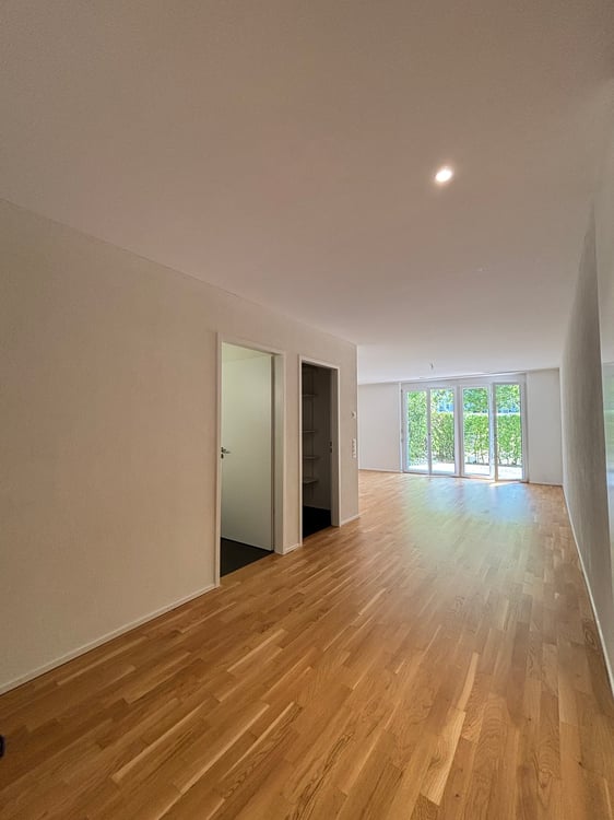 Moderne und stilvolle Wohnung mit Gartensitzplatz 3