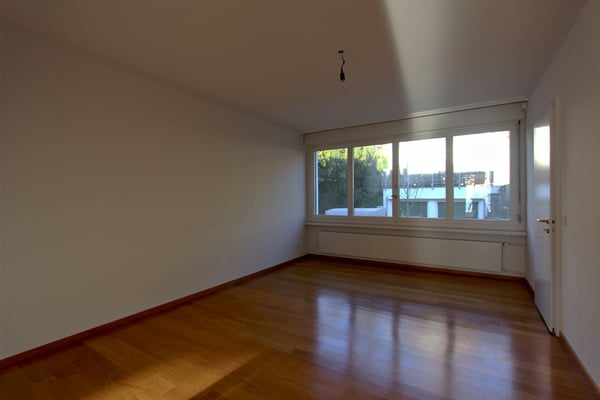 Grosszügige 5.5-Zimmer-Wohnung mit Panoramablick 5