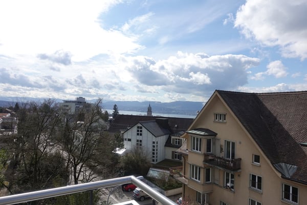 Traumhafte Seeblick Wohnung mit zwei Balkone 7