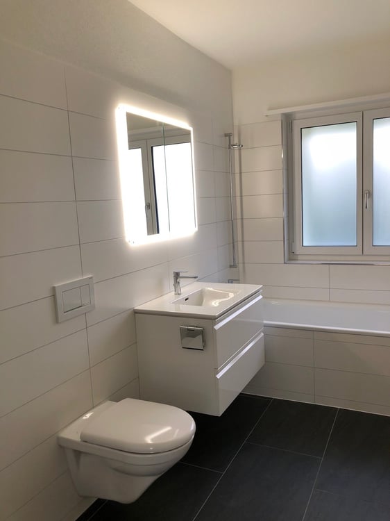 Traumhafte Seeblick Wohnung mit zwei Balkone 4