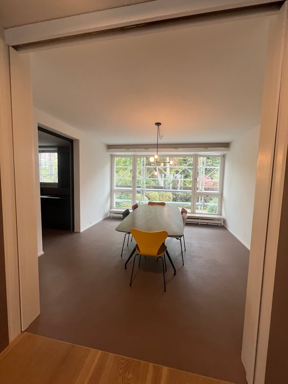 Geräumige 3-Zimmer-Wohnung mit Balkon und schöner Aussicht in Zürich-Fluntern 5