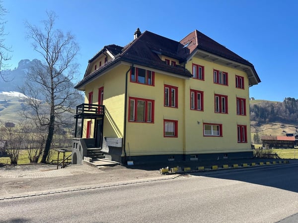 Gemütliche 2.5-Zimmer-Wohnung 2