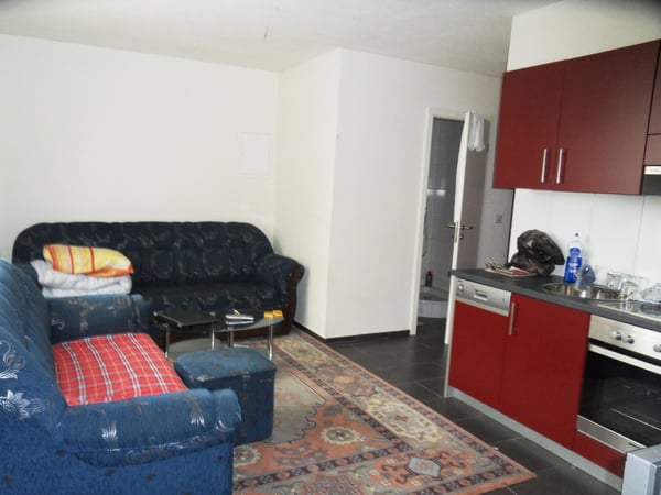 Schöne und helle 2.5 Zimmer-Wohnung an bester Wohnlage 4