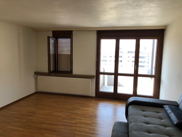 Charmante 1.5-Zimmer-Wohnung mit Balkon und Bergblick in Ebnat-Kappel 2