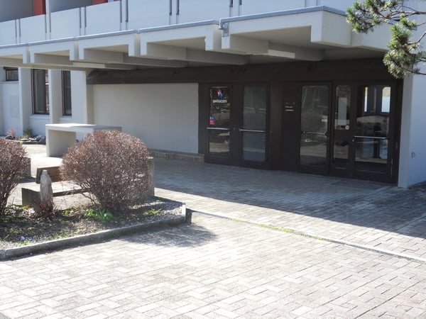Helle und gemütliche 2.5-Zimmer-Wohnung mit einladender Terrasse 14
