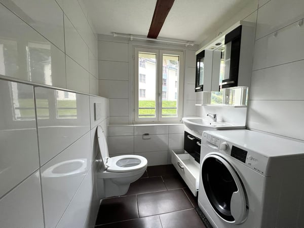 Charmante 3.5-Zimmer-Wohnung mit Balkon in Degersheim 3
