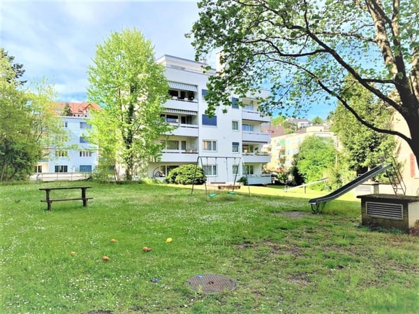 1.5 Wohnung mit grossem Spielplatz! 10