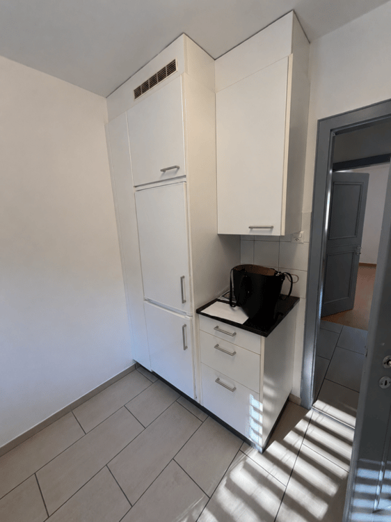 helle und schöne 3 Zimmerwohnung 6