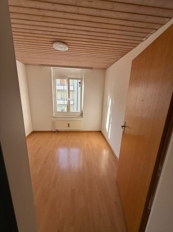 Grosse 4.5 Zimmerwohnung 6