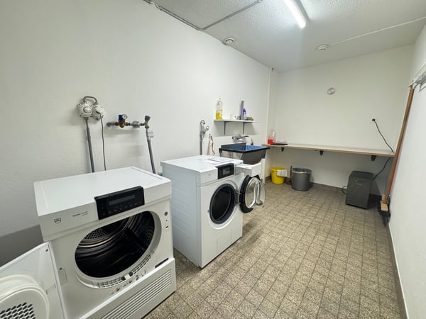 Charmante 3.5-Zimmer-Dachwohnung mitten in der Zürcher Altstadt 14