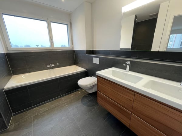 Modernes, zeitgemässes Wohnen an idyllischer Lage in 8555 Müllheim 9