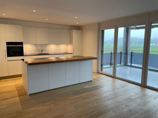 Modernes, zeitgemässes Wohnen an idyllischer Lage in 8555 Müllheim 2