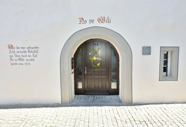4.5-Zimmer-Altstadtwohnung im No-e-Wili-Hus 3