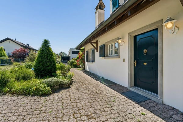 Charmantes Einfamilienhaus in Rheinnähe - mit grossem Garten und Werkstatt 6
