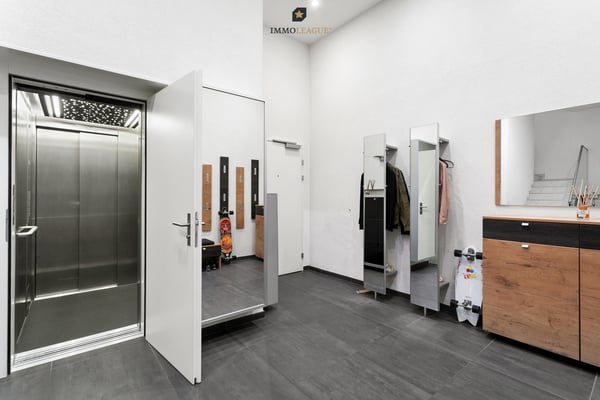 Exklusives Wohnen an ruhiger Lage mit Wellnessbereich in Stadtnähe. 7