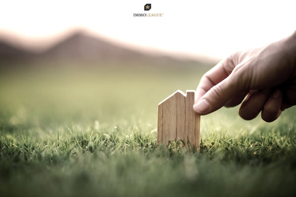 Einzigartiges Grundstück mit grosser Fläche an zentrale Lage 1