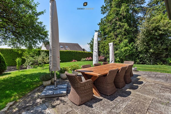 Grossartige Stadtvilla in idyllischer Umgebung mit viel Baulandreserve 6