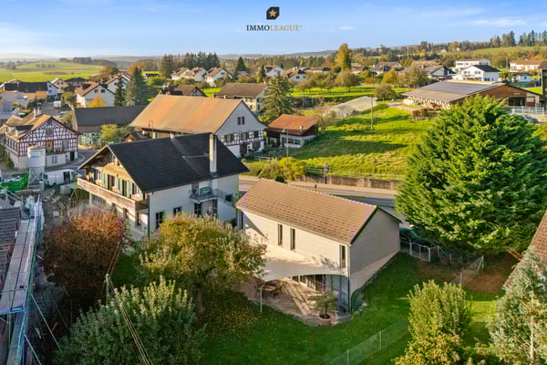 Attraktives Wohn- und Geschäftshaus mit Entwicklungspotenzial. 5