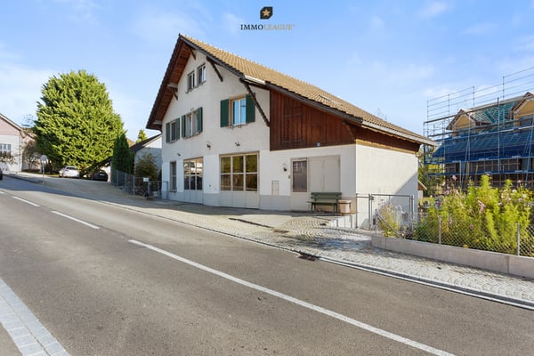 Attraktives Wohn- und Geschäftshaus mit Entwicklungspotenzial. 1