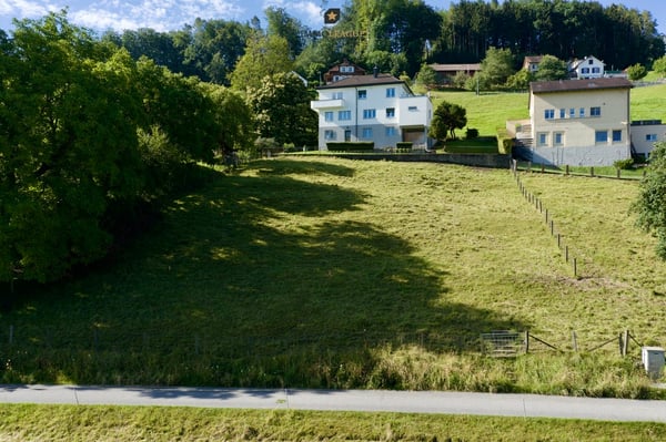 Sonniges Baugrundstück mit Seesicht. 3