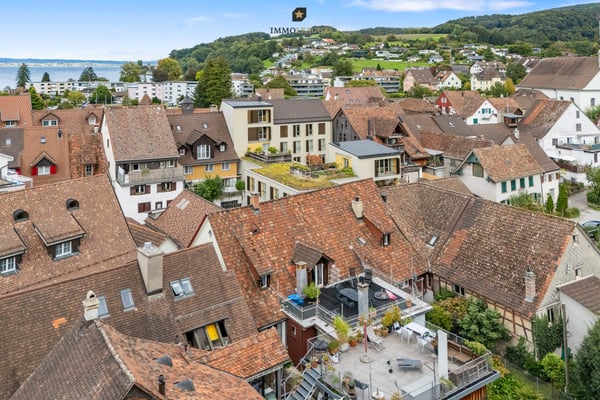 Begehrtes Mehrfamilienhaus in zentraler Seelage 4