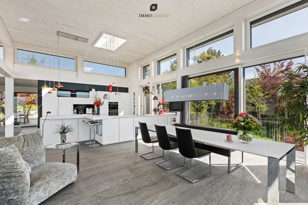 Architektenvilla mit Atrium, Pool und Panoramaseesicht. 4