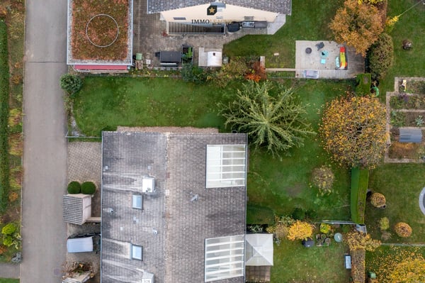 Grosszügiger Wohntraum mit Garten-Idylle an begehrter Lage. 8