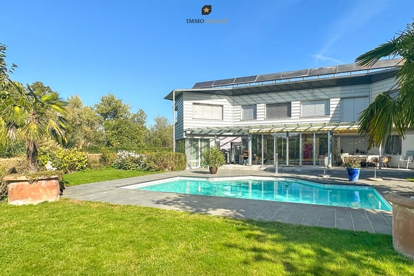 Aussergewöhnliches Wohnparadies mit stilvollem Ambiente 1